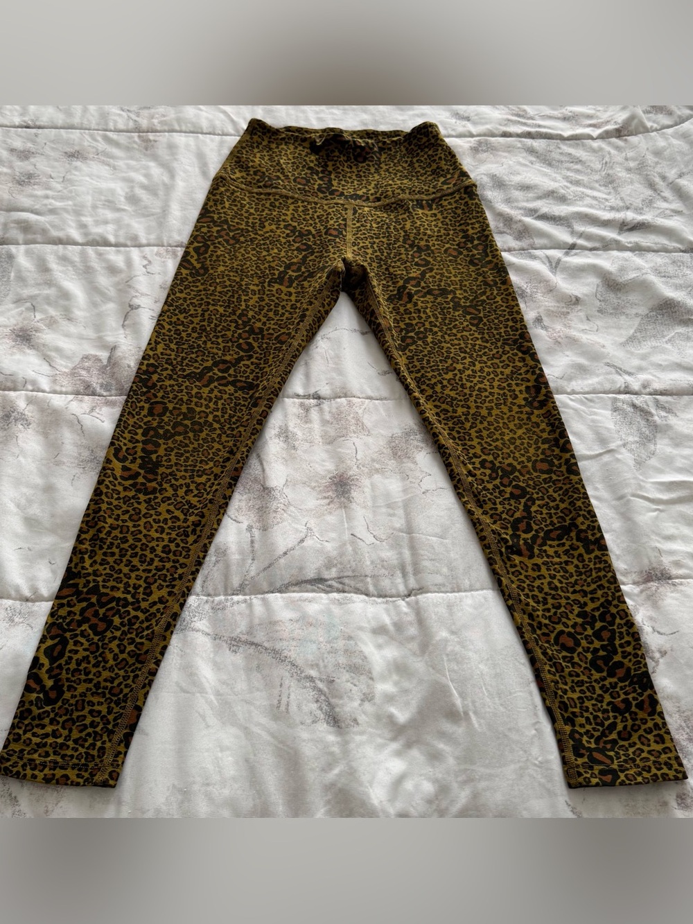 Beyond Yoga Olive Leopard Print Leggings, size S high waist animal print casual